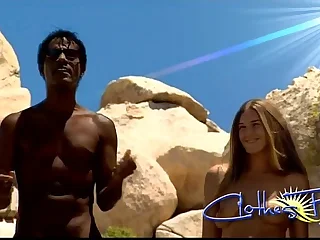 clipe nudista